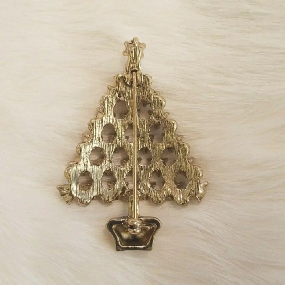 Vintage Christmas Tree Brooch Pin Red Green White Rhinestone 3D Holidays 4880